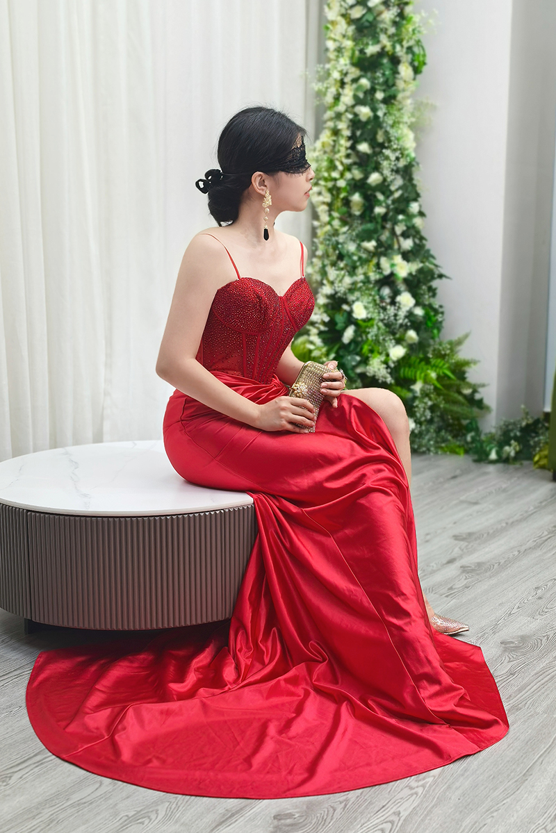 Red Satin Corset Evening Gown with High Slit | Sexy Formal Prom Dress YM1 - Image 6
