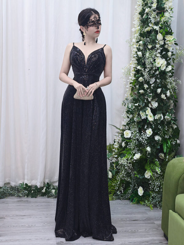 Black sequin deep V-neck evening gown with spaghetti straps, luxury formal dress for gala red carpet