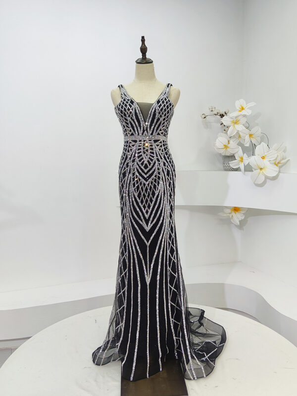 Black silver beaded art deco mermaid evening gown, luxury formal dress with geometric sequin details