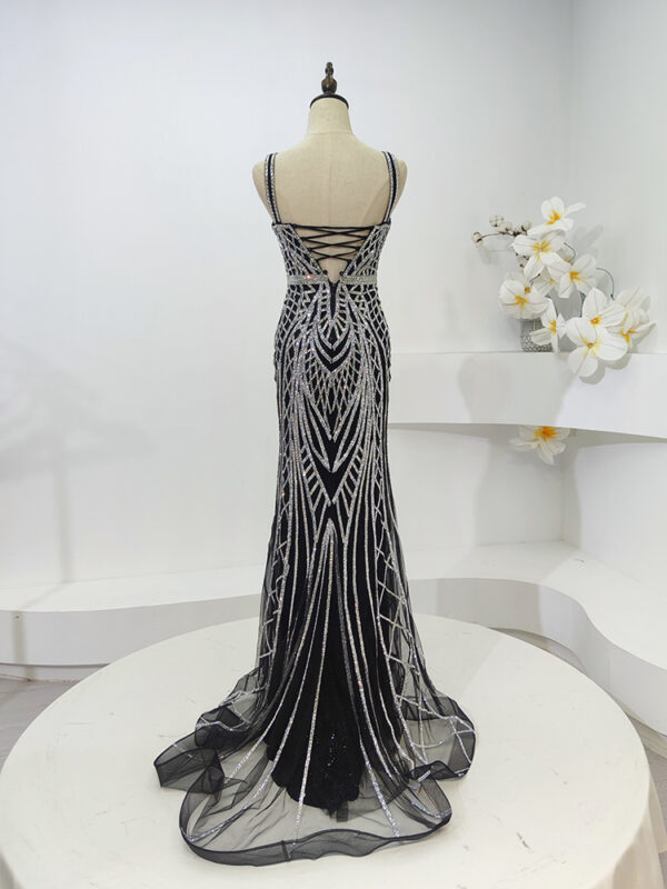 Black silver beaded prom dress with V-neck, elegant mermaid formal gown with geometric sequin details