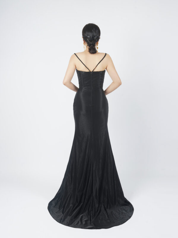 Black beaded prom dress with V-neck straps, elegant mermaid formal gown with slit for women