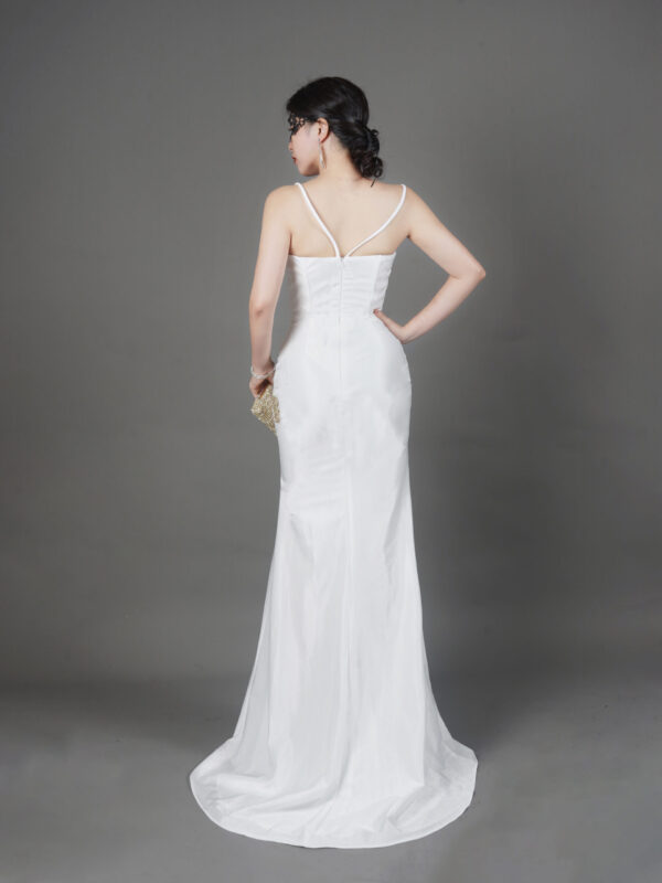 White beaded prom dress with V-neck straps, elegant mermaid formal gown with slit for women